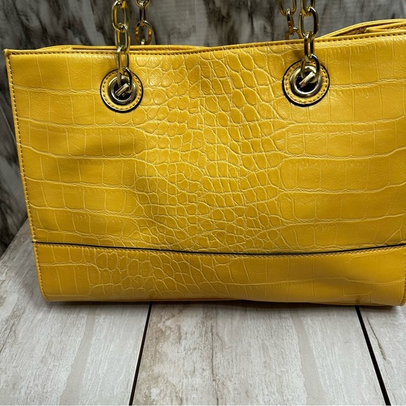 Anne Klein Vibrant Yellow Croc-Embossed Tote Gold Hardware Chain Handle Vibrant - Picture 15 of 15